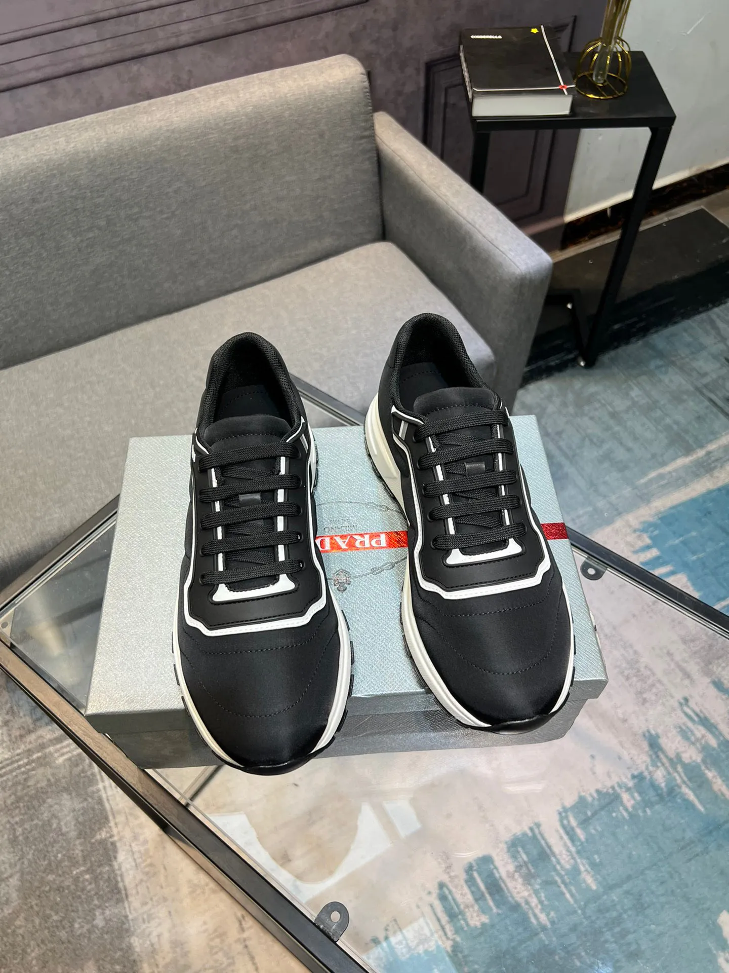 Men's shoes 💰540 PRADA "Prada" casual shoes Regular size: 38-44 (45 can be customized) Product material: Selected cowhide material, genuine leather lining, original outsole